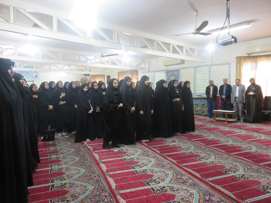 برگزاری مراسم روز دانشجو در پردیس حضرت فاطمه الزهرا (س) مورخ 16/09/ 94