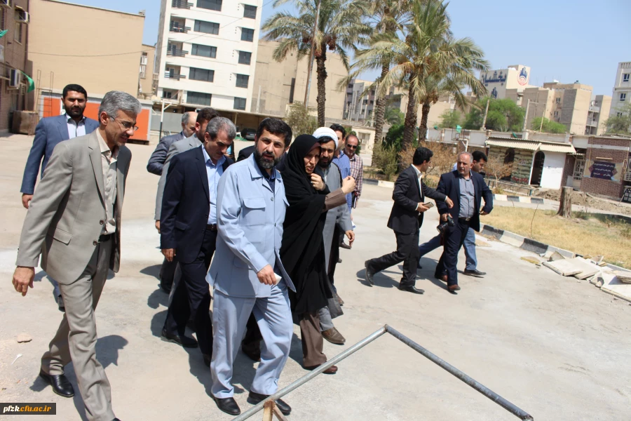 بازدید استاندار محترم جناب آقای دکتر شریعتی و مسئولان استانی از پردیس فاطمه الزهرا (س) خوزستان