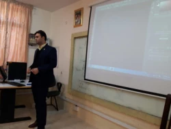 کارگاه آشنایی با فناوری های روز و نرم افزارهای پژوهشی