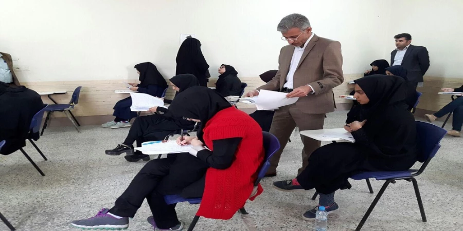 بازدید مسئولان مدیریت استانی از برگزاری امتحانات پردیس حضرت فاطمه الزهرا (س)