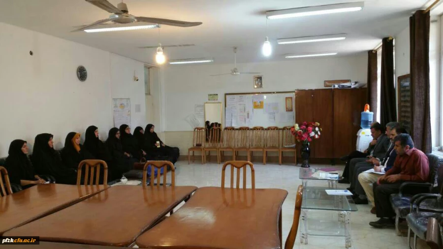 بازدید سرپرست محترم مدیریت امور پردیس های استان خوزستان از کلاس های آموزشی پردیس و برگزاری جلسه هم اندیشی با اساتید