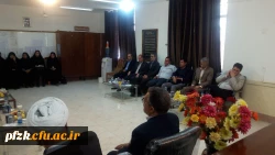 نشست جناب آقای دکتر خنیفر و هیئت رئیسه همرا ه با پرسنل پردیس حضر ت فاطمه الزهرا(س)