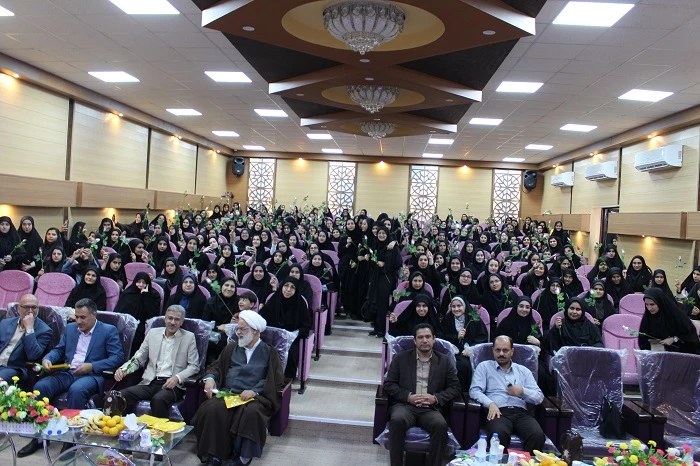 برگزاری آیین استقبال از دانشجومعلمان جدیدالورود