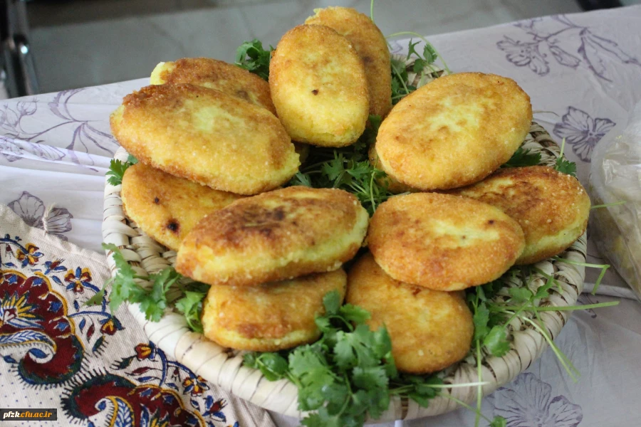 برگزاری جشنواره غذای دانشجویی