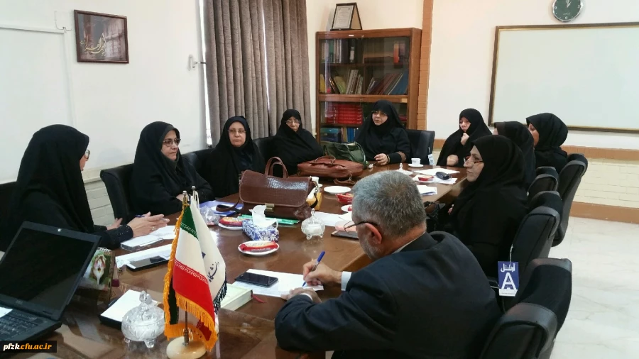 برگزاری جلسه کمیته پژوهشی پردیس