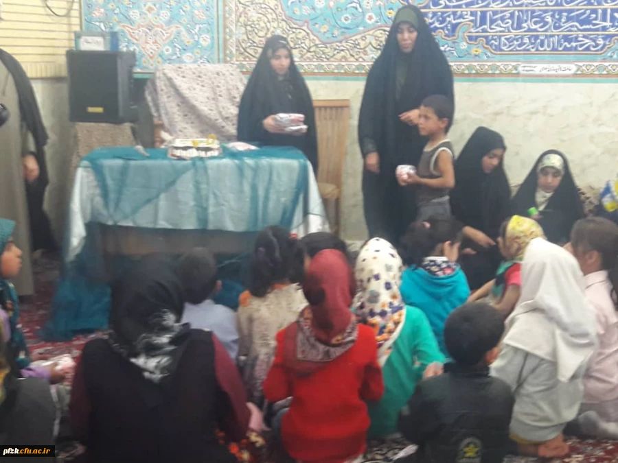 دیدار با خانواده شهدا به شکلی متفاوت از طرف بسیج دانشجویی  پردیس حضرت فاطمه الزهرا (س)