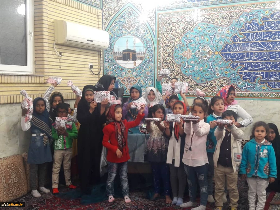 دیدار با خانواده شهدا به شکلی متفاوت از طرف بسیج دانشجویی  پردیس حضرت فاطمه الزهرا (س)