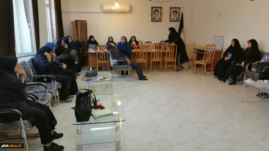 برگزاری کارگاه آموزشی مداخله در بحران ویژه اساتید و پرسنل پردیس