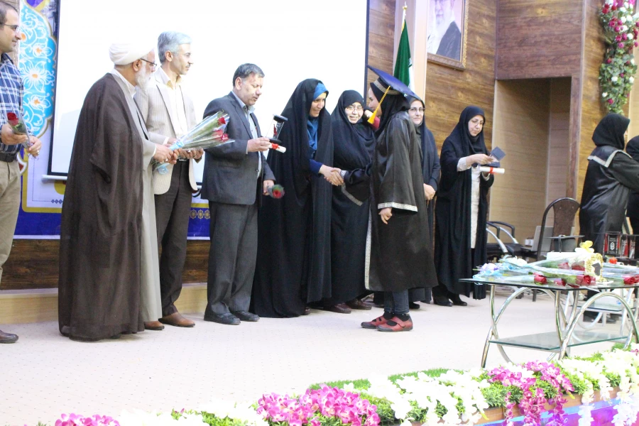 برگزاری جشن دانش آموختگی نو معلمان ورودی 94 رشته زبان و ادبیات عرب