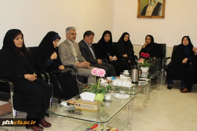 رگزاری جلسه معارفه معاونت آموزشی ،فرهنگی،پژوهشی پردیس فاطمه الزهرا (س)سرکار خانم حسن زاده 