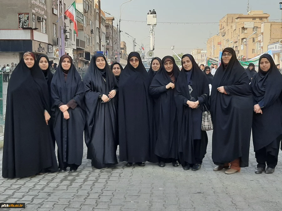 حضور اساتید،کارکنان در راهپیمایی و تجمع مردمی حمایت از امنیت و اقتدار در کشور 2