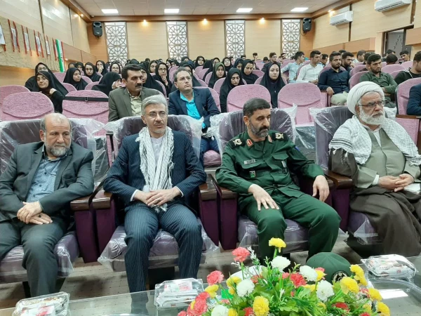 برگزاری همایش بسیج به مناسبت هفته بسیج در سالن امید واقع در ساختمان مدیریت امور پردیس های استان خوزستان خوزستان راس ساعت 10 صبح مورخ 5 آذر ماه 98 برگزار گردید. 2