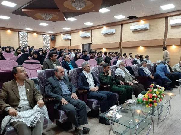 برگزاری همایش بسیج به مناسبت هفته بسیج در سالن امید واقع در ساختمان مدیریت امور پردیس های استان خوزستان خوزستان راس ساعت 10 صبح مورخ 5 آذر ماه 98 برگزار گردید. 5