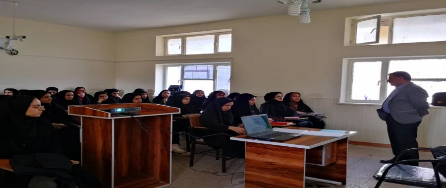 کارگاه اقدام پژوهی با حضور دکتر منظری 3