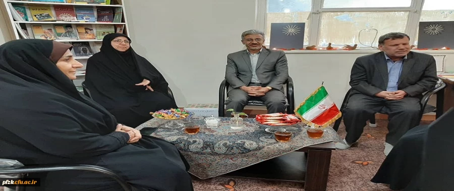 مراسم افتتاح نمایشگاه پژوهش در ساختمان شماره ۲ پردیس فاطمه الزهرا سلام الله علیها  2