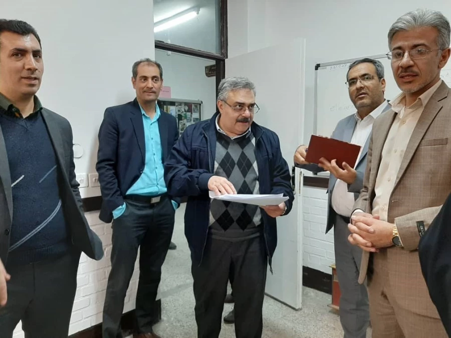 بازید جناب آقای دکتر مصلحی مدیر کل برنامه و بودجه سازمان مرکزی و  حوزه مالی/بودجه و نیز مهندس جانی مسئول سامانه گلستان سازمان مرکزی از دانشگاه فرهنگیان  2