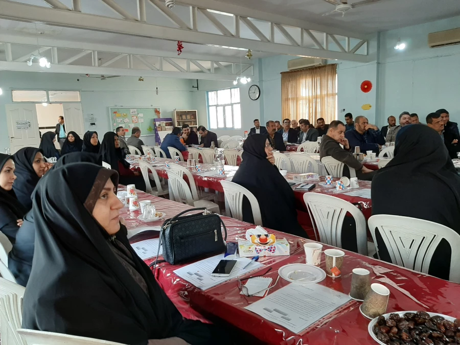 برگزاری دوره بالندگی حرفه ایی و دانش افزایی اعضای هیات علمی و غیر هیات علمی و پرسنل پردیس های اهواز با موضوع مهدویت  3