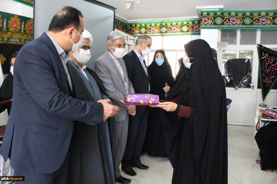 تقدیر از دانشجویان فعال در عرصه دانشجویی، فرهنگی، آموزشی و پژوهشی