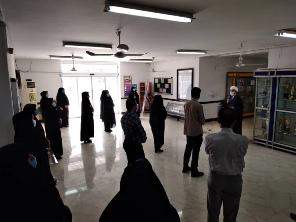 تجمع اعتراض آمیز در محکومیت به اهانت پیامبر اعظم (ص) در پردیس حضرت فاطمه الزهرا(س) اهواز