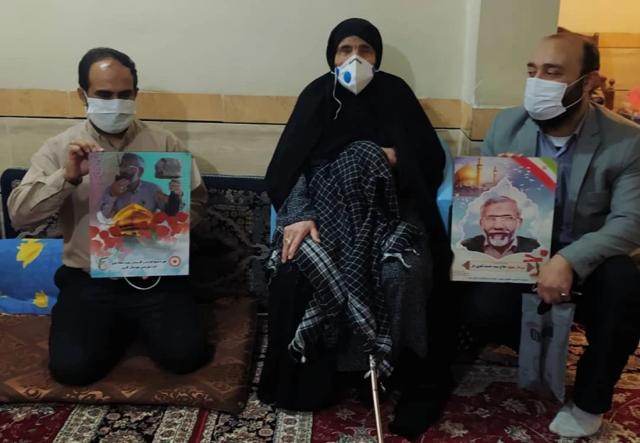 دیدار با خانواده شهیدحاج سید حمید تقوی فر به مناسبت هفته بسیج
