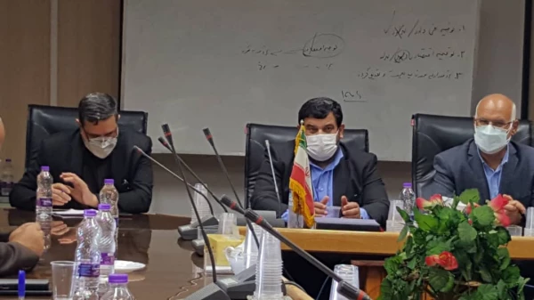 دیدار مدیر دانشگاه فرهنگیان کشور به همراه نماینده آبادان با رئیس پالایشگاه نفت آبادان