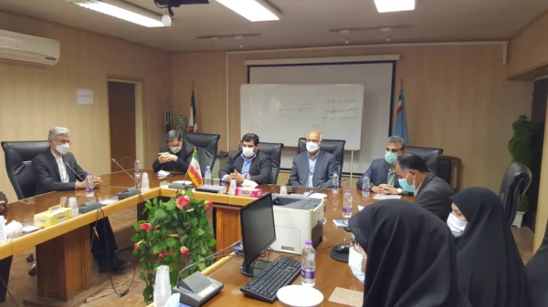 دیدار مدیر دانشگاه فرهنگیان کشور به همراه نماینده آبادان با رئیس پالایشگاه نفت آبادان