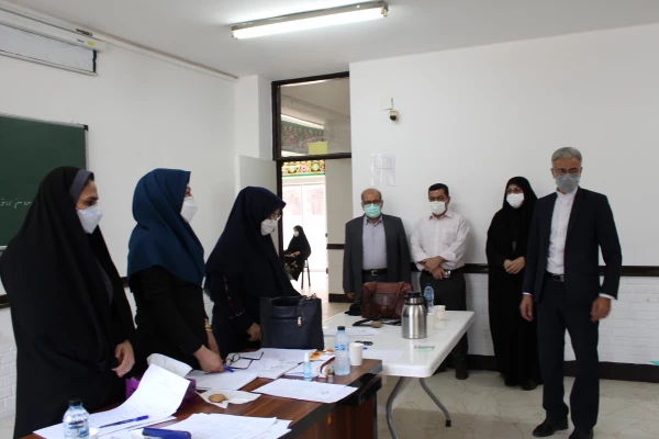 بازدید مدیر امور پردیس های استان خوزستان از روند برگزاری مصاحبه داوطلبان ورود به دانشگاه فرهنگیان 