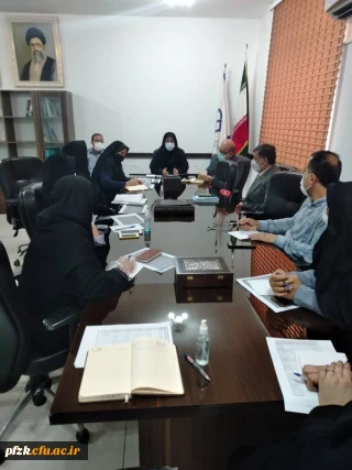 جلسه توجیهی رهنامه ۴۰ ماده ای سال ۱۴۰۰ در پردیس حضرت فاطمه الزهرا(س) اهواز