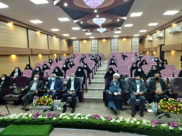 مراسم استقبال از نو دانشجو معلمان پردیس حضرت فاطمه الزهرا(س) خوزستان