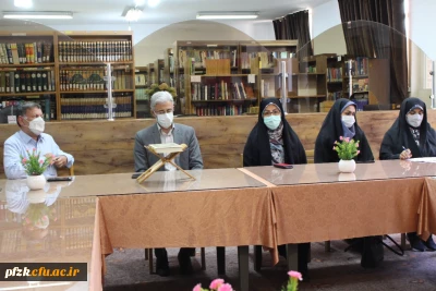 برگزاری جلسه شورای اداری در پردیس حضرت فاطمه الزهرا(س) اهواز