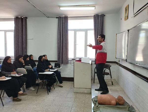 برگزاری کارگاه امداد و نجات ذیل نظام نامه فرهنگی و تربیتی