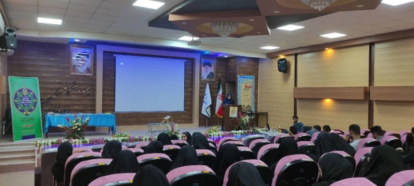 نشست علمی-تخصصی با عنوان مقایسه آموزش جدید در کلاس درس معکوس و سنتی(مزایا و معایب) با ارائه سرکار خانم دکتر مهناز خیاط عضو هیات علمی دانشگاه فرهنگیان(پردیس فاطمه الزهرا(س) اهواز