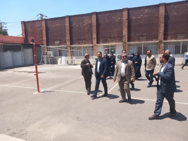 بازدید سرپرست وزارت آموزش و پرورش از پردیس حضرت فاطمه الزهرا(س) اهواز