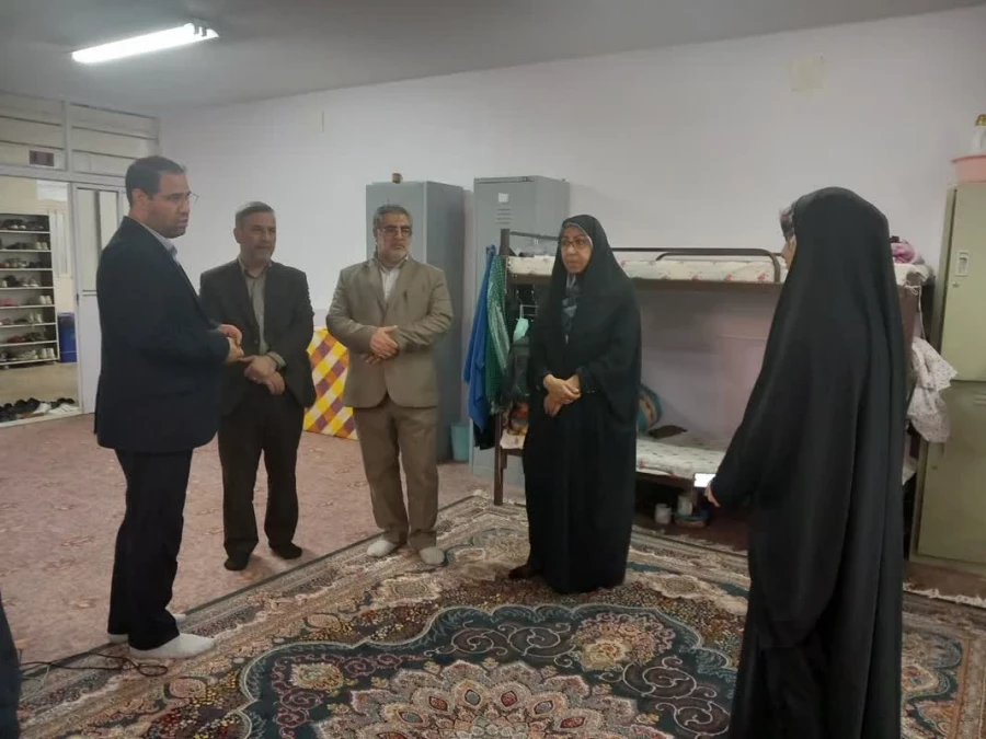 بازدید سرپرست وزارت آموزش و پرورش از پردیس حضرت فاطمه الزهرا(س) اهواز
