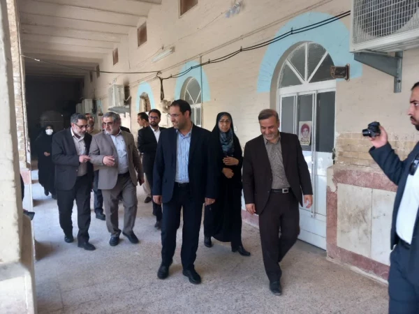 بازدید سرپرست وزارت آموزش و پرورش از پردیس حضرت فاطمه الزهرا(س) اهواز