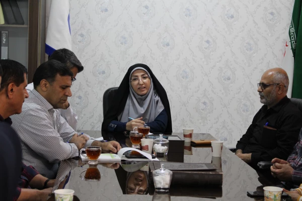 برگزاری جلسه با  عوامل آشپزخانه در پردیس حضرت فاطمه الزهرا(س) اهواز
