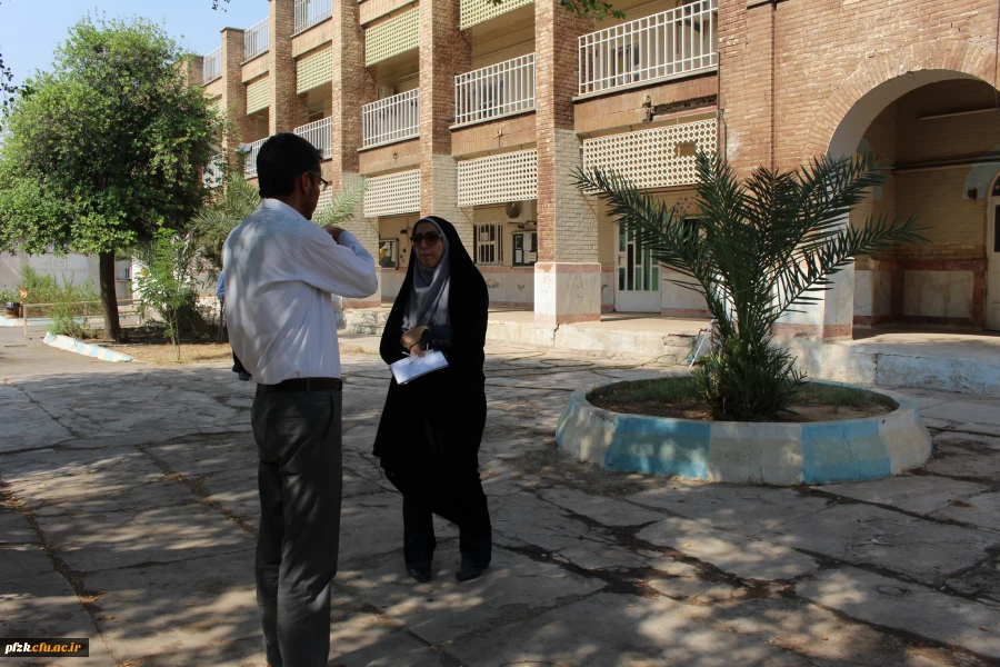 بازدید دکتر جان بزرگی سرپرست پردیس حضرت فاطمه الزهرا(س) از سراهای دانشجویی 