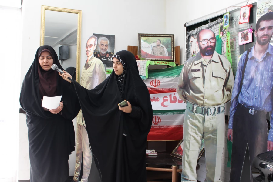 تجمع اعتراض آمیز فرهیختگان دانشگاه فرهنگیان پردیس حضرت فاطمه الزهرا(س) اهواز در دفاع از مردم مظلوم غزه