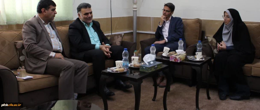 جلسه سرپرست پردیس حضرت فاطمه الزهرا(س) اهواز با معاونت مناطق نفت خیز جنوب