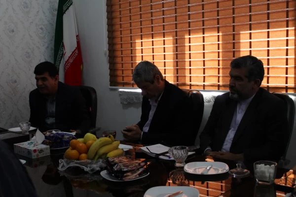 بررسی زمینه های همکاری میان دانشگاه فرهنگیان و شرکت ملی مناطق نفت خیز جنوب