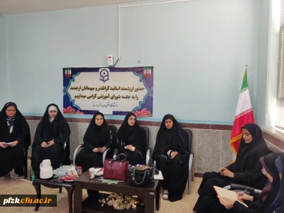 بازدید سرپرست پردیس حضرت فاطمه الزهرا(س) اهواز از مرکز دخترانه اروند آبادان