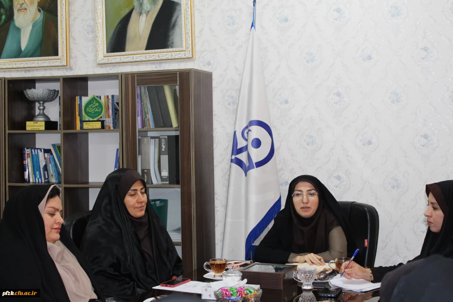 بررسی مشکلات خوابگاه و انتخابات نماینده شورای سرپرستان در پردیس حضرت فاطمه الزهرا(س) اهواز