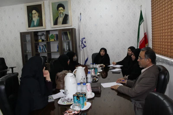 جلسه هماهنگی و آسیب شناسی مسائل آموزشی و برنامه ریزی آموزشی ترم آینده در پردیس حضرت فاطمه الزهرا(س)