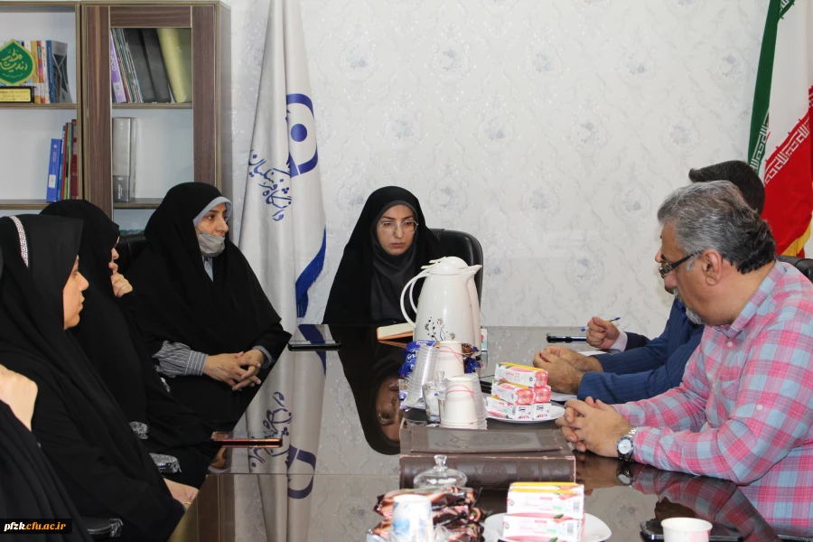 شورای اداری پردیس حضرت فاطمه الزهرا(س) برگزار شد.