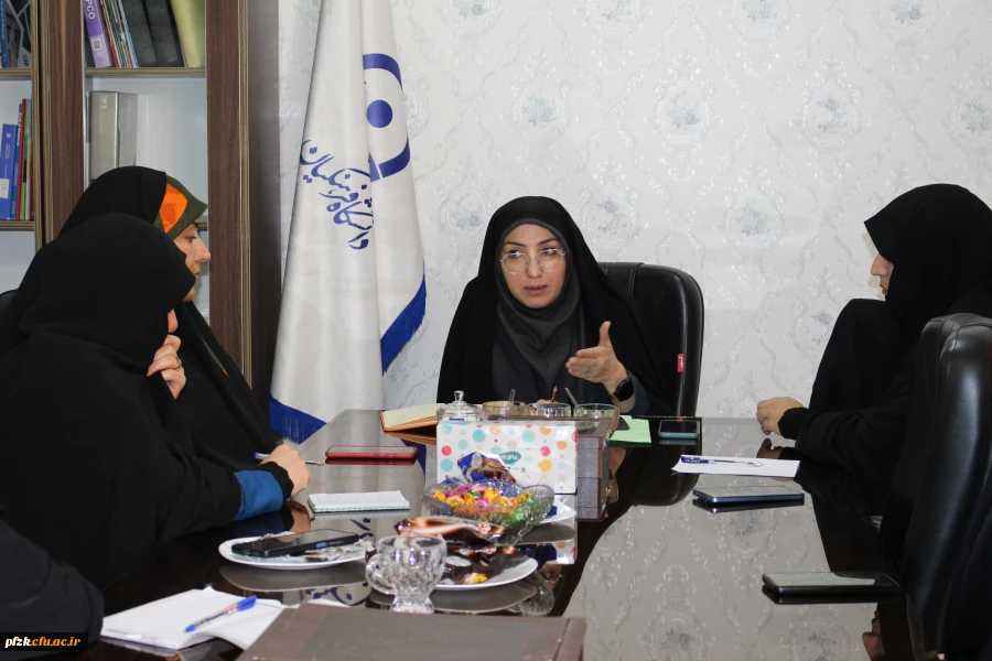 اولین جلسه کمیته فرهنگی_تربیتی سراهای دانشجویی در پردیس حضرت فاطمه الزهرا(س) برگزار شد.