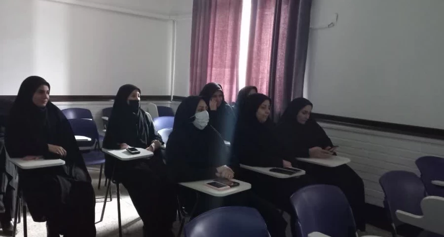 کارگاه 《پیشگیری از آسیب های اسکلتی بانوان در محل کار》 برگزار شد.