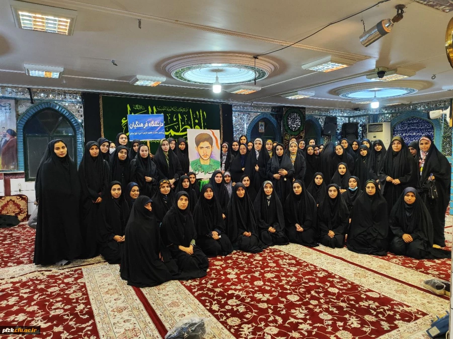 گزارش تصویری دیدار با خانواده ی شهید محمدرضا آل مبارک به مناسبت هفته ی بسیج و ایام مبارک فاطمیه