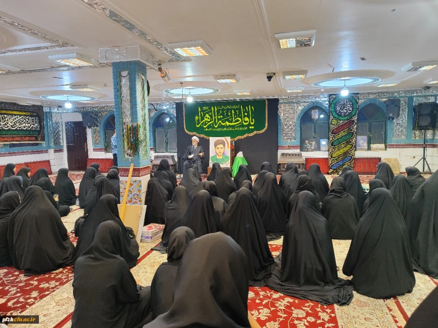 گزارش تصویری دیدار با خانواده ی شهید محمدرضا آل مبارک به مناسبت هفته ی بسیج و ایام مبارک فاطمیه