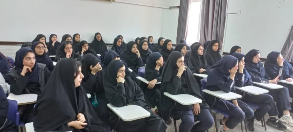 بازدید دانش آموزان دبیرستان عفاف اهواز از پردیس حضرت فاطمه الزهرا(س) اهواز