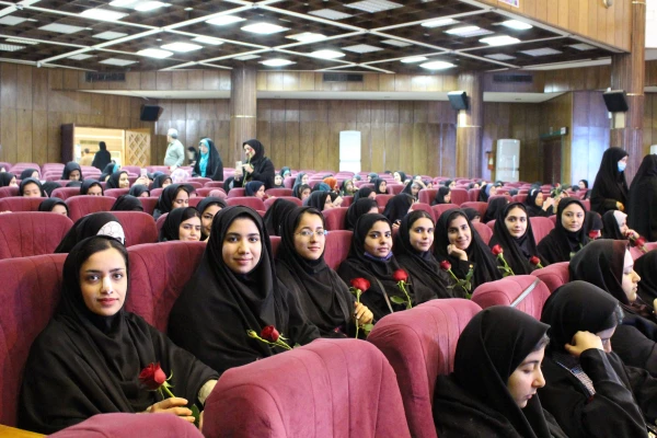 برگزاری مراسم روز دانشجو با حضور استاندار خوزستان